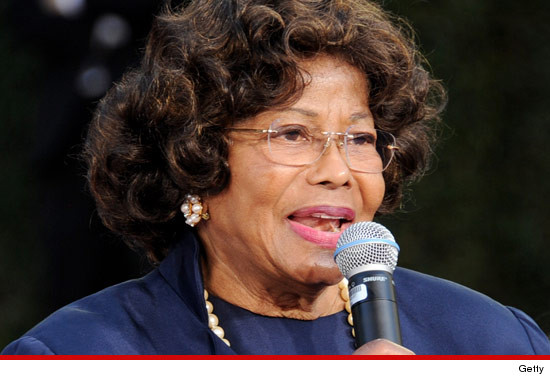 15 Recapitulación - La Familia Jackson - Página 7 0722-katherine-jackson-getty-3