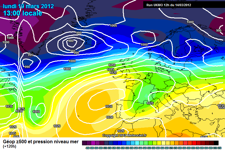 Tanto per cambiare GFS vs ECMWF per il peggioramento di Domenica/Lunedì/Martedì 120h%20UKMO