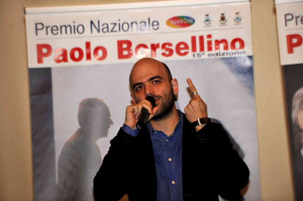 Roberto Saviano riceve il premio Borsellino "Ho imparato da lui a resistere contro tutti" Jpg_2634505