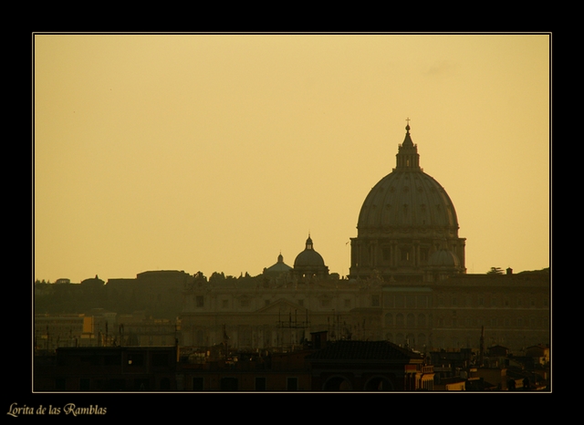 Dans la lumière dorée du couchant... Saint-Pierre du Vatican Coucher