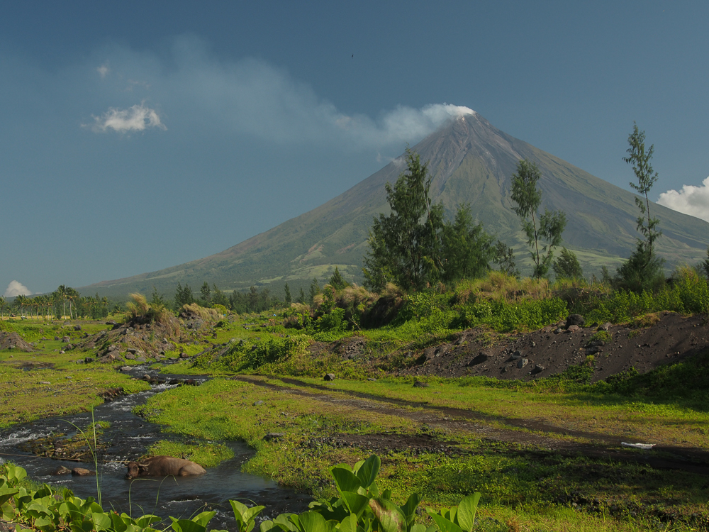 Mont Mayon P4110452-1