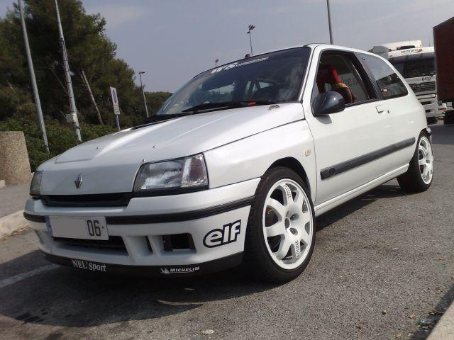 Ma clio 16V a la sauce rallye ( Mise a jour p.1 ) 27092008033