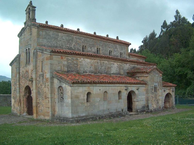 ¿Oculta la iglesia asturiana de Valdediós la Mesa de Salomón? SanSalvadorValdedios-AnTeMi