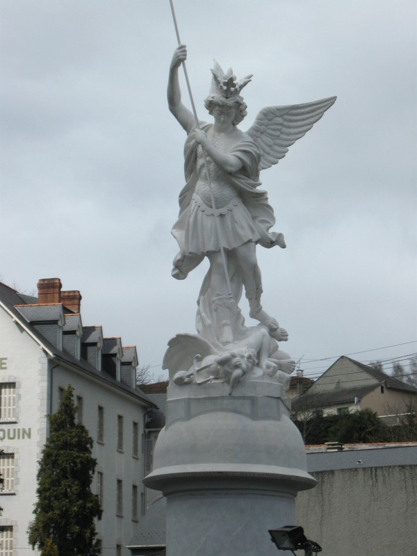 Le Chapelet à Lourdes - Page 19 1510585f