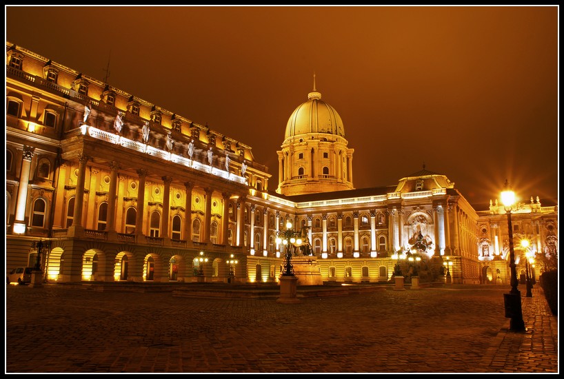 Budapest by Night [Sony A33] 78