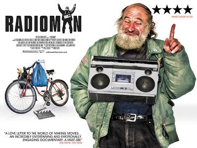 que vienen - Las películas que vienen - Página 2 Radioman-documentary-L-PPRCDS