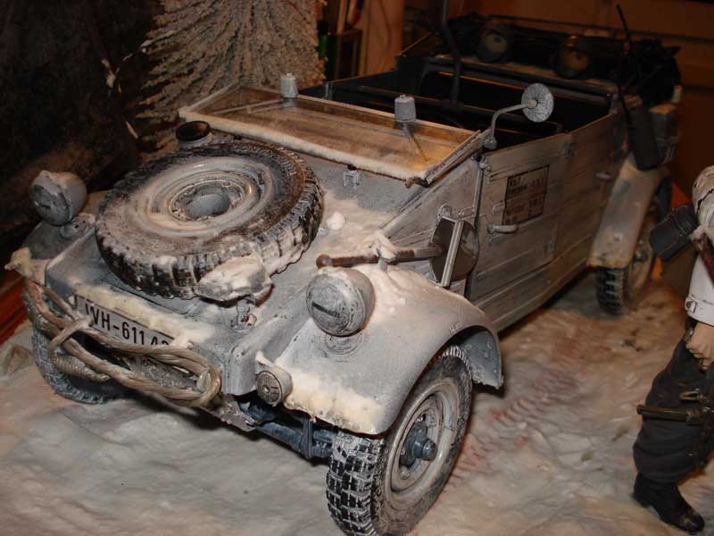 Kubelwagen 1/9 : Les Ardennes en 1944 Diorama05