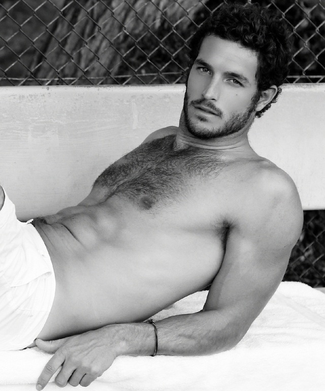  [Jogo] Hot or Not - Página 10 Justice-Joslin-08