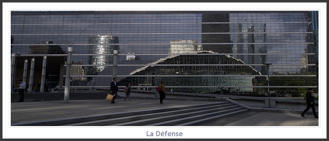 LA DEFENSE - Opération coup de poing à la sortie du bureau les photos - Page 6 La_Defense_004