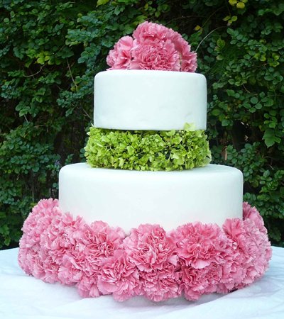 Torturi de nunta - Pagina 2 Carnation-wedding-cake