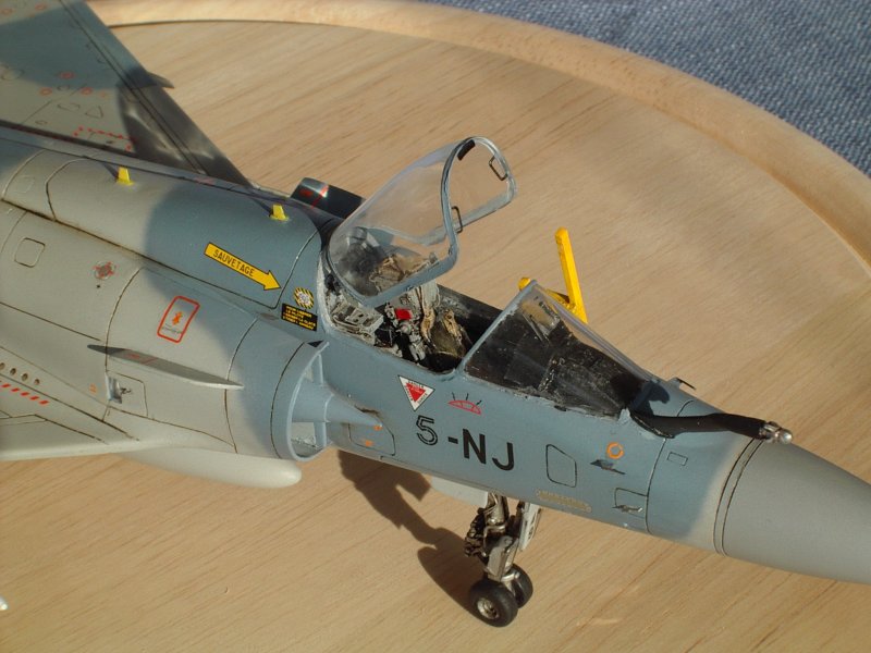 Mirage 2000C Heller 1/48 Mirage2000-27