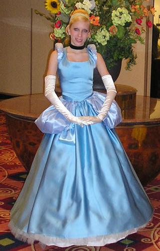 Cosplay comique/srieux CPcendrillon3-cinderara