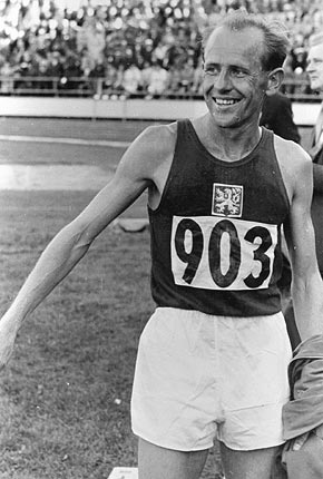 30 mai... Faits divers Zatopek1