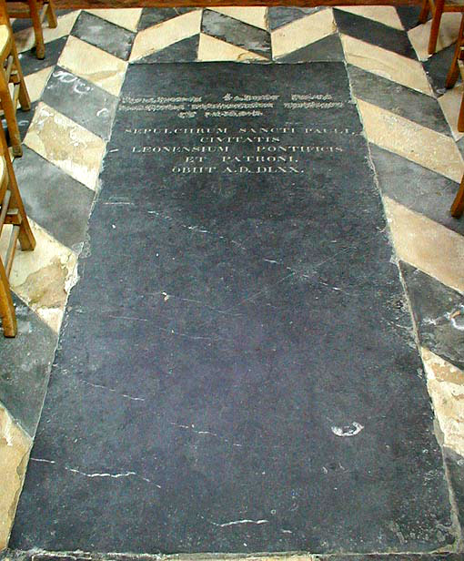 L'église et les Bretons Sepulcre