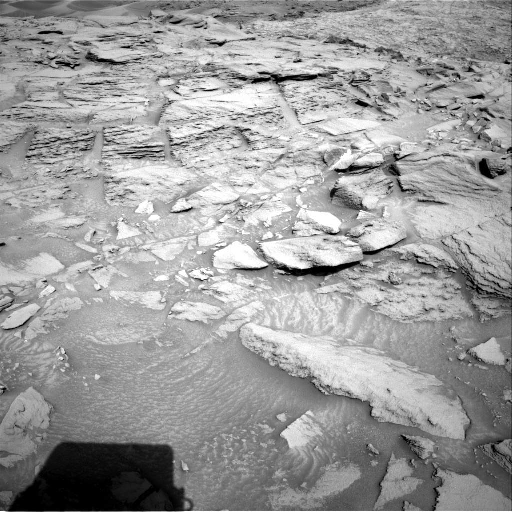 MARS: CURIOSITY u krateru  GALE  - Page 48 NRB_519208050EDR_F0542724NCAM00385M_