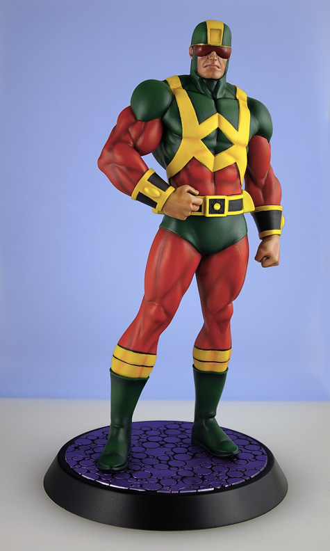 Statue WonderMan George Perez Perezwm