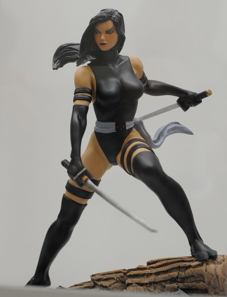 X-Force - PSYLOCKE - Page 2 SDCC-2013-Kotobukiya-Psylocke-X-Force-Fine-Arts-Statue