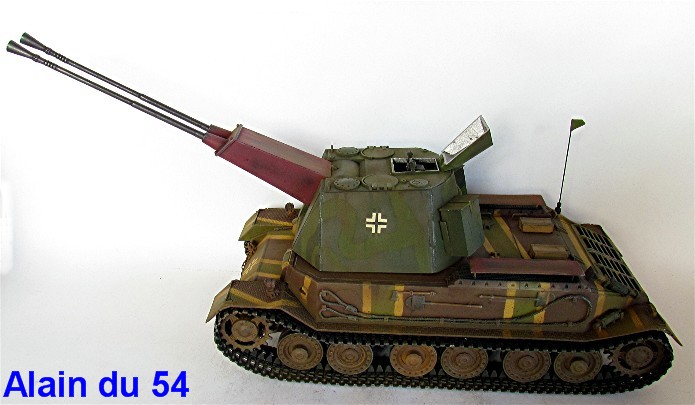 Flak Tiger Ferdinand 1/35 mix Italeri/Trumpeter IMG_3944