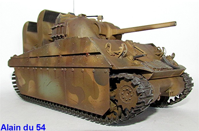 Sherman M4A3 75mm USCM Deep Wading 1/35 boîte à rabiot IMG_7028