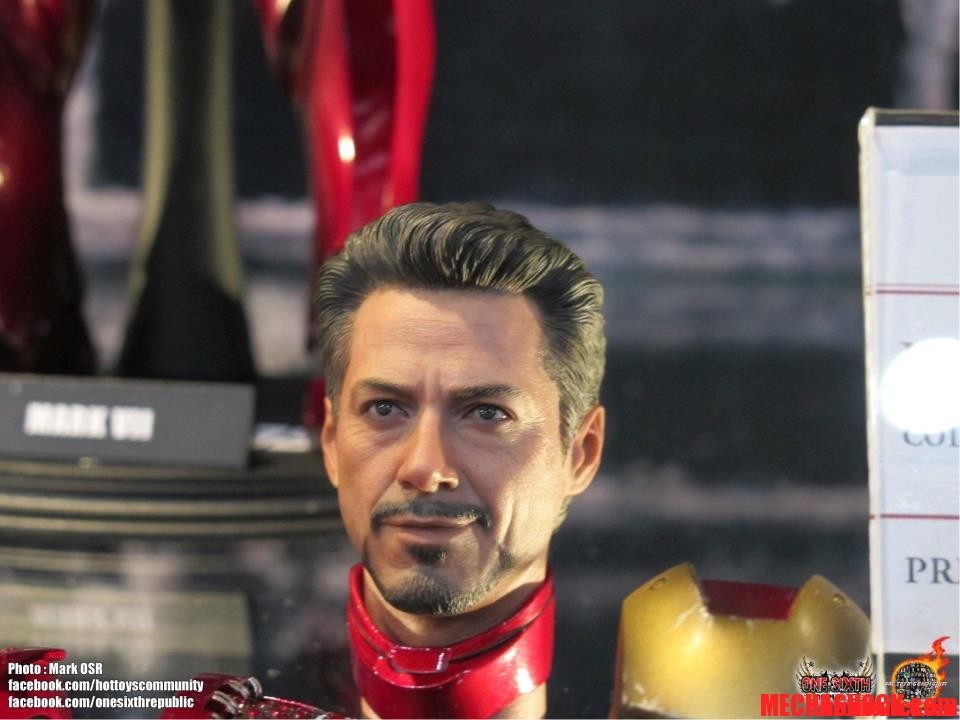 Hot Toys: MMS185 - The Avengers - Iron Man Mark VII Hot-Toys-Avengers-Movie-Iron-Man-MK-VII-6_1343395673