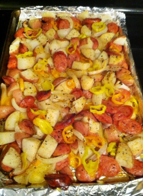 Oven roasted sausage, potatoes, and peppers (TNT) A2e2941f29aeb0ac5c42cde04ac0a04b