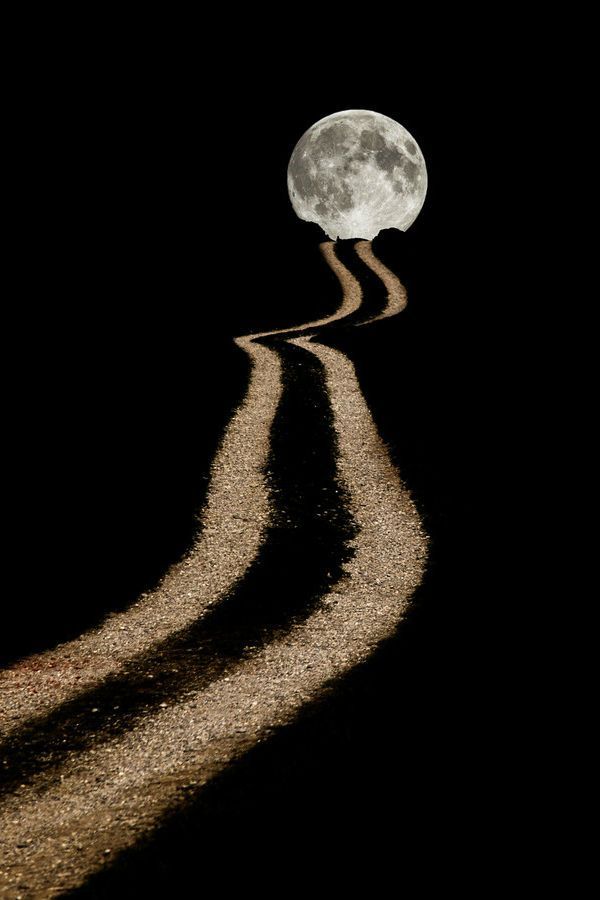 Path to full moon