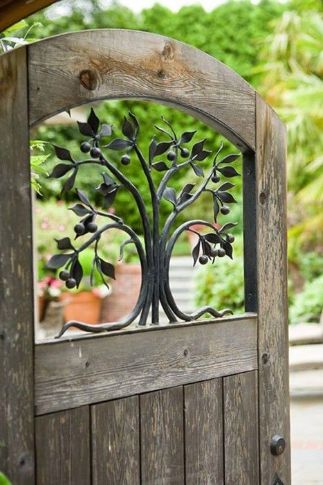 gate into a garden - بوابات حدائق .. ولا أروع !! 1cf82f1f889239172c17f8e07c56e5d0