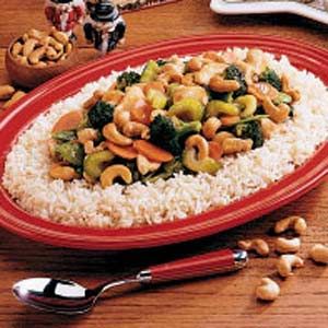 Cashew Chicken Stir-Fry (TNT) 63cf6b256662b869329a6e71f9e97613