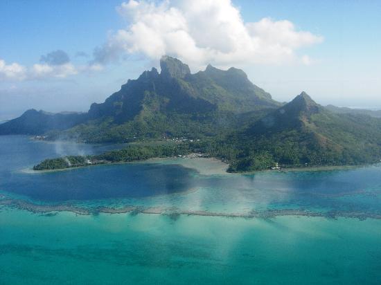 جزِيرة بۋرآ بۋرآ آلفرنسيــﮧ‘‘ (( دعۋة للأسٺرخآء ))  The-view-of-mount-otemanu