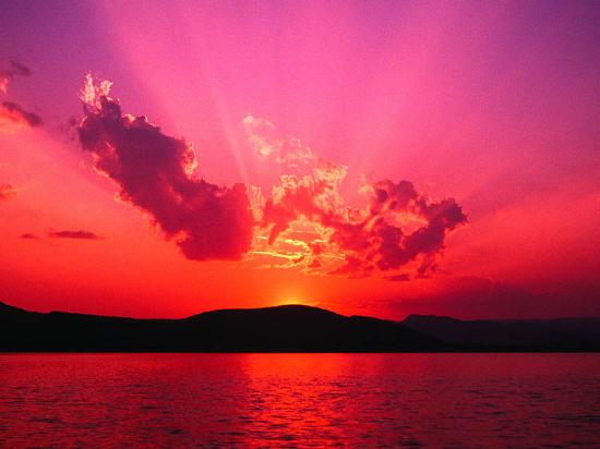 صور رائعة لغروب الشمس Amazing-sunsets-every