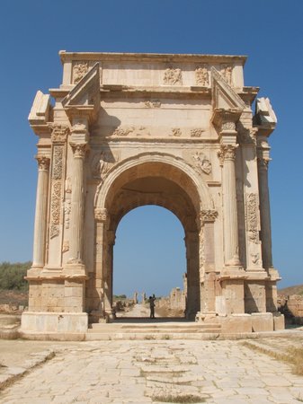 Libija Arch-of-emperor-septimus