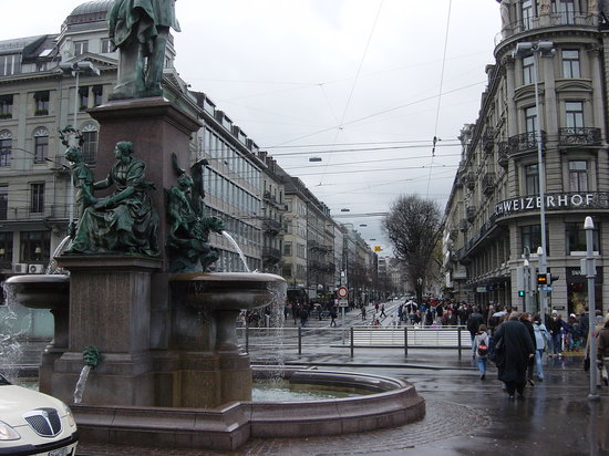 Foto nga Zrich - Faqe 3 Bahnhofstrasse-from-zurich