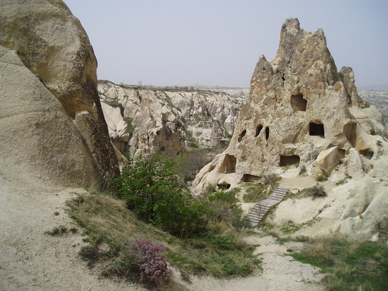 Lista del Patrimonio Mundial. - Página 10 The-goreme-open-air-museum