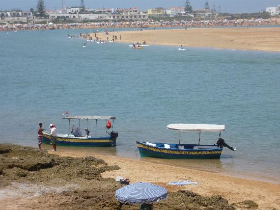 انظروا جمال المغرب وروعنه   لا تترددوا بالدخول Les-bateaux-de-la-lagune