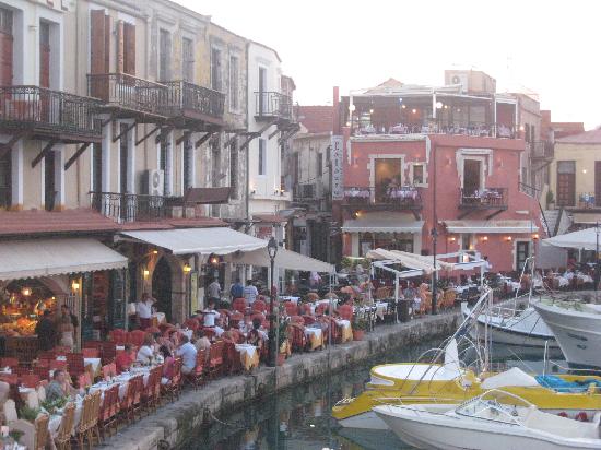 GİRİT-RESMO Photo-du-port-de-rethymnon