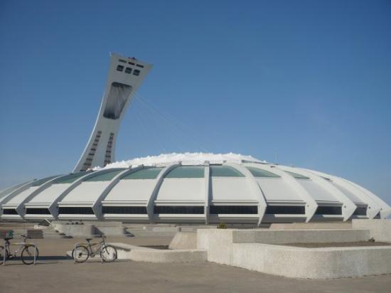 Foto stadiumesh ne bote Stade-olympique-de-montreal