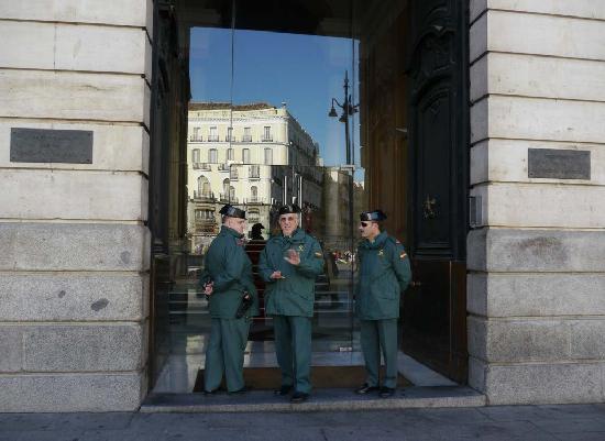 Galiza, hora zero Guardia-civil-guards