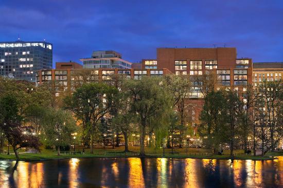 Cenários e Referências Four-seasons-hotel-boston