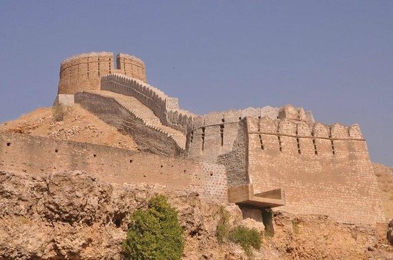 Le fort Ranikot - Pakistan - Moyen-Orient Rani-kot-fort