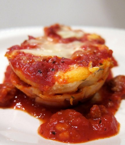 Lasagna cupcakes. Img-1005-1jpg-4224f29e2e24f435_large