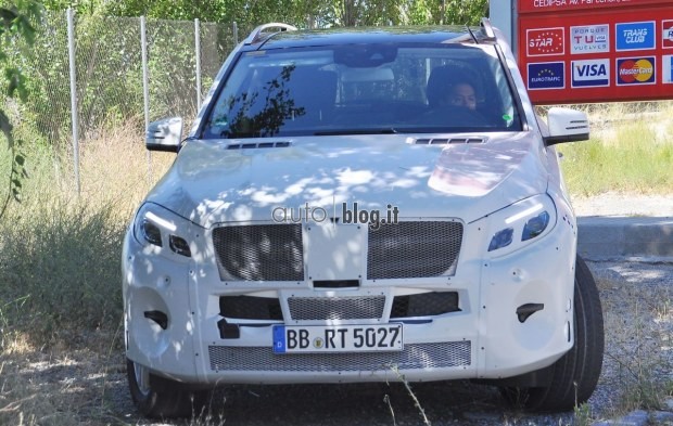 2015 - [Mercedes] GLE [W166] - Page 3 Spyshots-2015-mercedes-ml-01