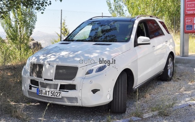 2015 - [Mercedes] GLE [W166] - Page 3 Spyshots-2015-mercedes-ml-02