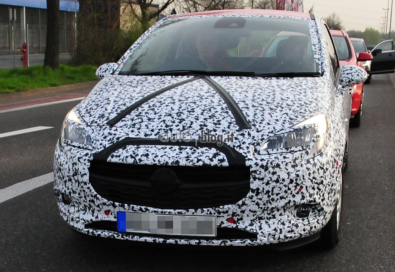 2014 - [Opel] Corsa IV [E] - Page 16 Spyshots-2015-opel-corsa-01