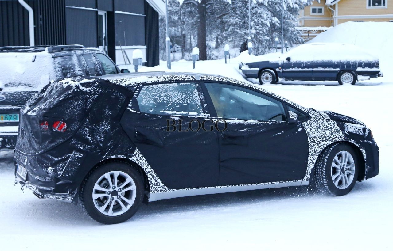 2015 - [Kia] Cee'd restylée Spyshots-2016-kia-cee-d-04