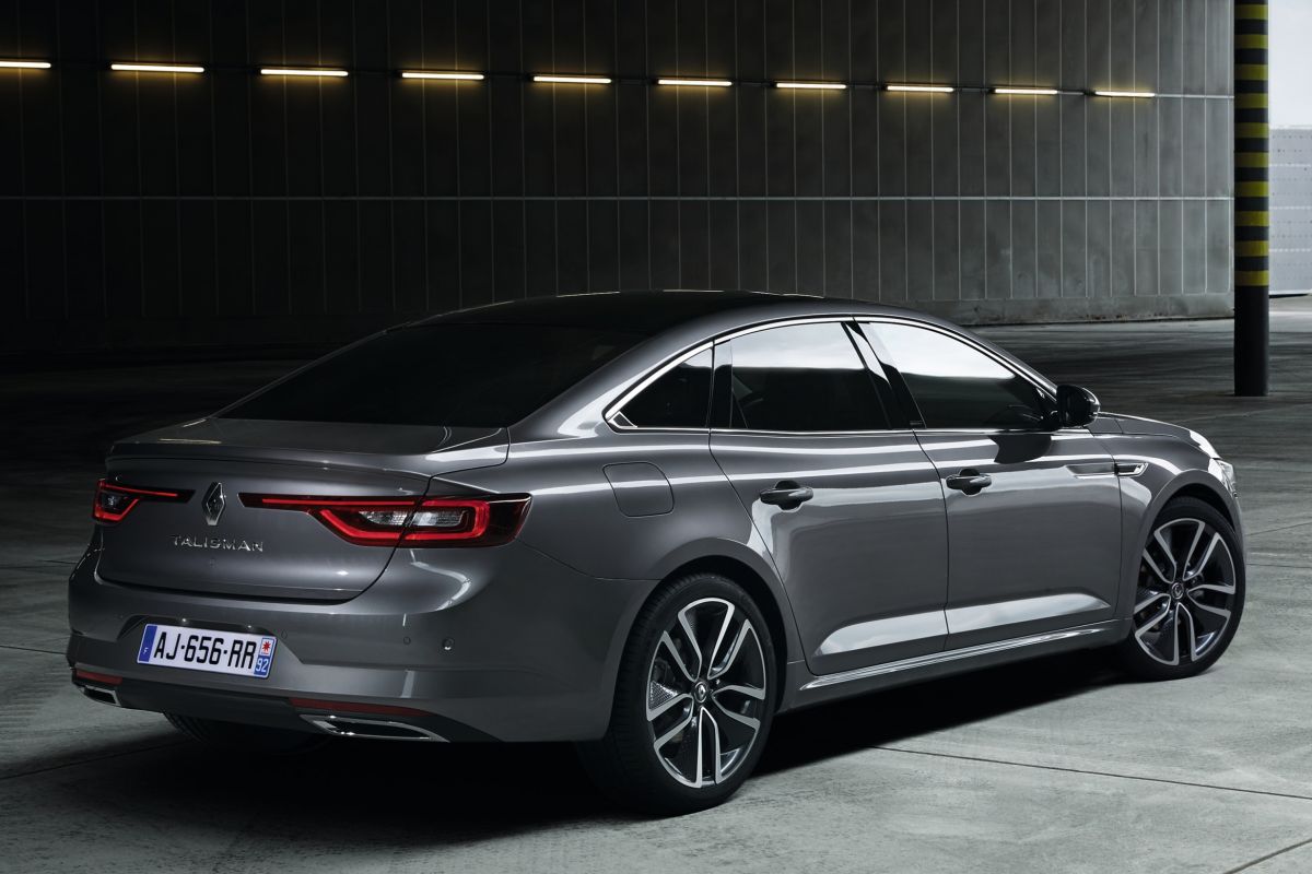 2015 - [Renault] Talisman [LFD/KFD] - Page 19 Z1cybsfbawzl