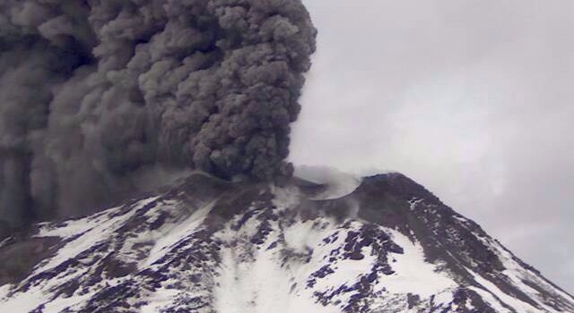 Actividad volcanica 2016 Pulso-eruptivo-volcan-nevados-de-chillan-sernageomin-640x350