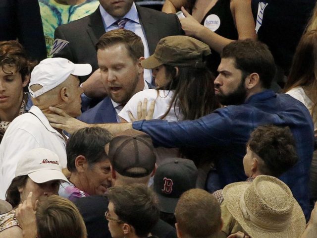 US Elections 3 - PODESTA EMAILS - Page 24 Anti-Trump-protester-chokes-Trump-fan-Associated-Press-640x480