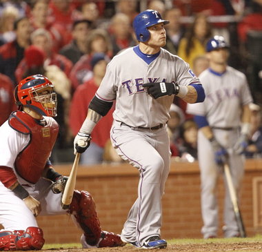 Josh Hamilton is hurting, but taking him out of lineup would hurt Texas Rangers even more 10172329-large