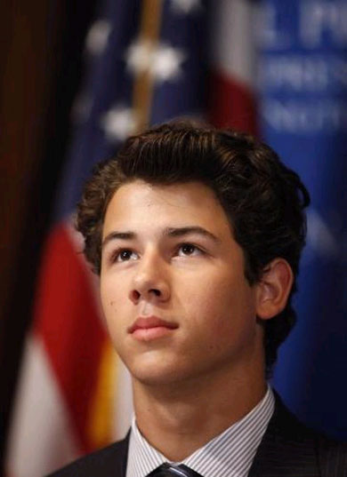 Cнαиgε Fσя Tнε Cнιldяεŋ Vεиεzυεla Nick_jonas