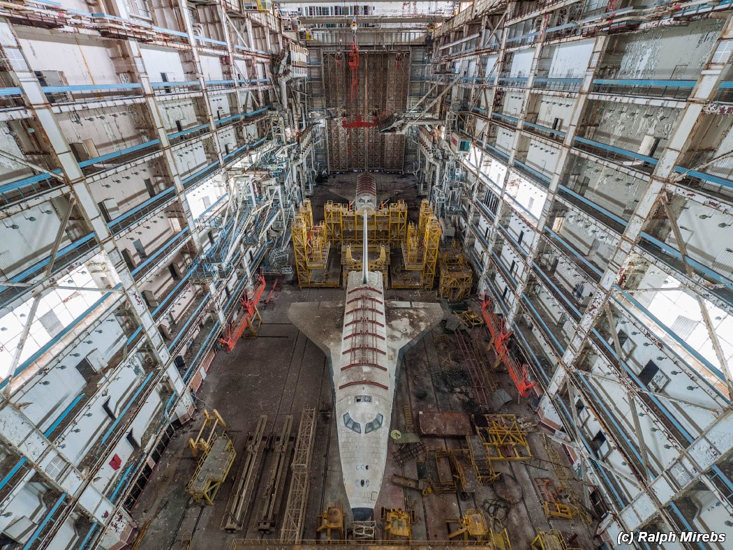  Les restes du programme de navette spatiale soviétique Bourane-7